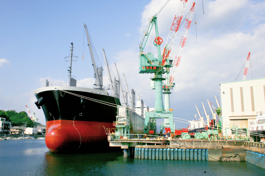 大きな船の写真